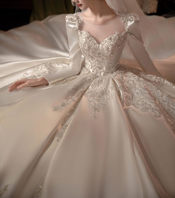 The Diana-Luxury Wedding Dress - Image 6